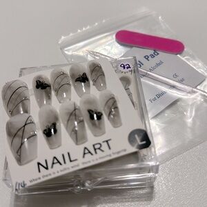 Brand New Hand Made Press on Nails # 92